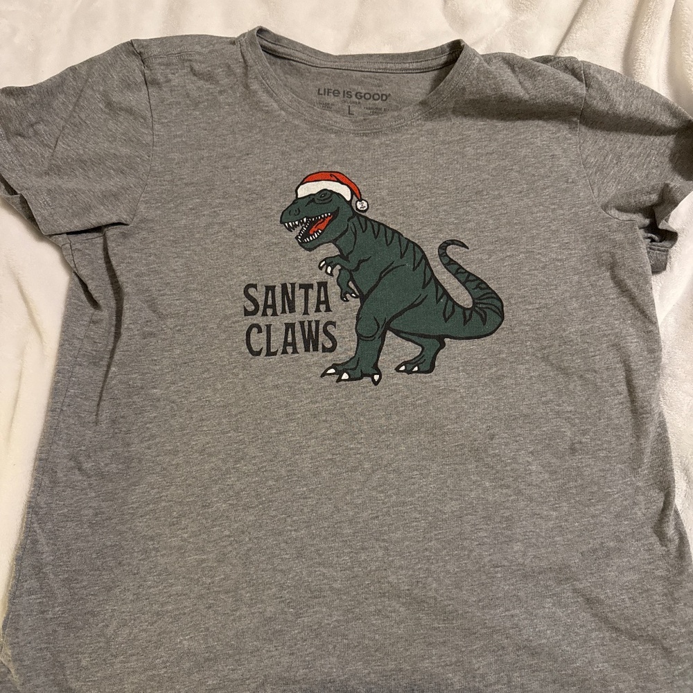 Christmas Tshirt. Santa claws